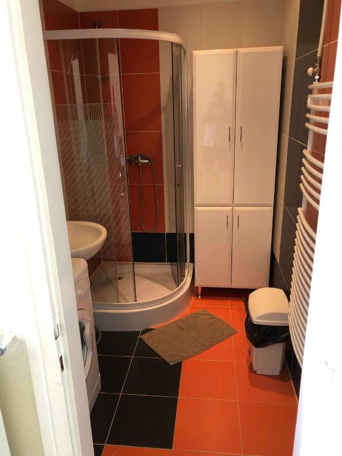 Palace - Belvarosi Apartman Eger Ngoại thất bức ảnh